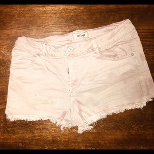 REFUGE NEW SHORTS